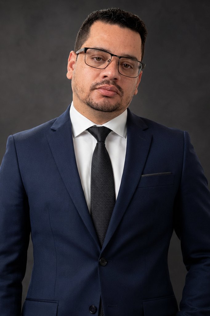 Valdinei Moura Castro